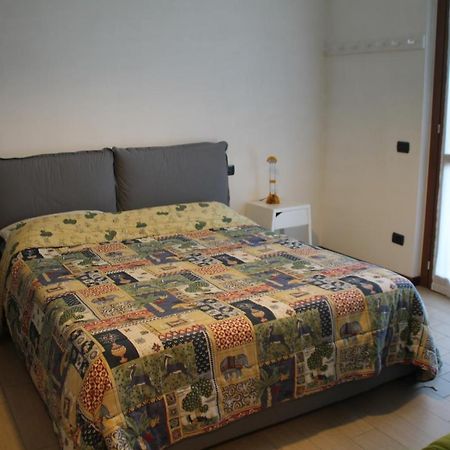Casa Vacanze Da Riki Appartamento 1 Peschiera del Garda Buitenkant foto