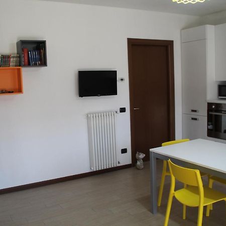 Casa Vacanze Da Riki Appartamento 1 Peschiera del Garda Buitenkant foto