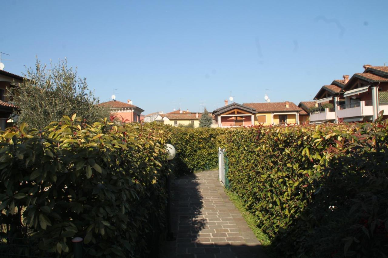 Casa Vacanze Da Riki Appartamento 1 Peschiera del Garda Buitenkant foto