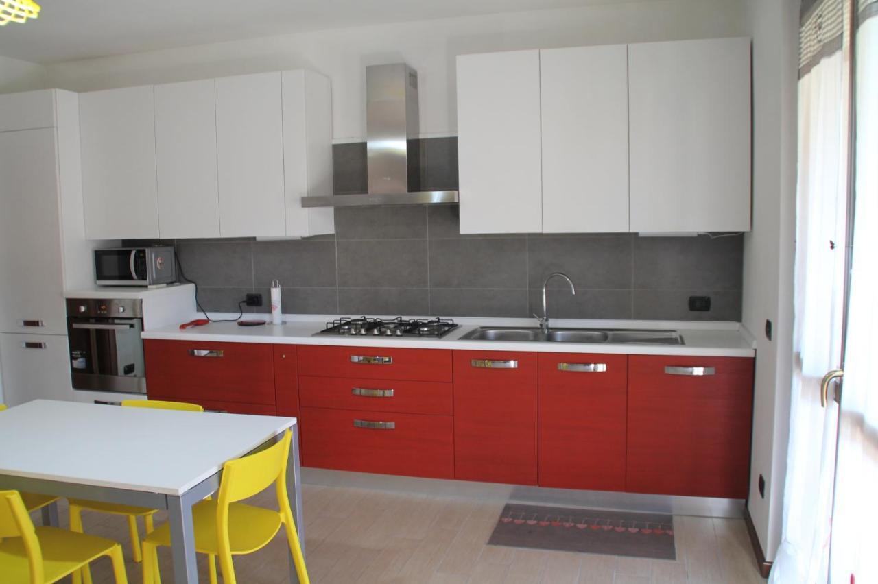 Casa Vacanze Da Riki Appartamento 1 Peschiera del Garda Buitenkant foto