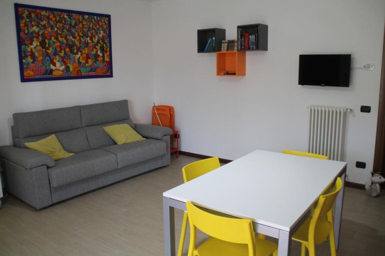 Casa Vacanze Da Riki Appartamento 1 Peschiera del Garda Buitenkant foto