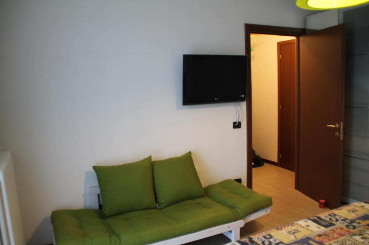 Casa Vacanze Da Riki Appartamento 1 Peschiera del Garda Buitenkant foto