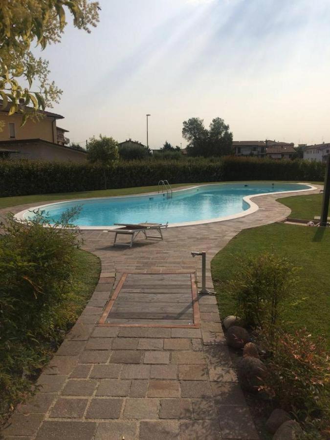 Casa Vacanze Da Riki Appartamento 1 Peschiera del Garda Buitenkant foto